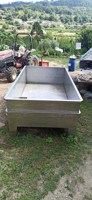 Lagar e cuba de inox