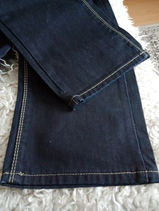 Jeansy długość 108 szerokość 42