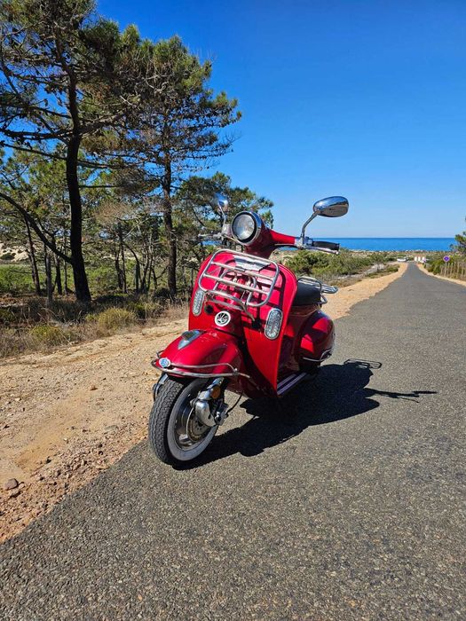 Scooter 125 estilo - 2015 - 14000 km - Lisboa