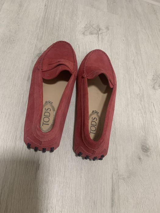 Рожеві макасини TODS