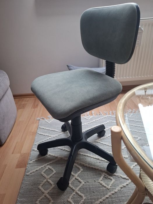 Fotel krzeslo do biurka obrotowe zielone