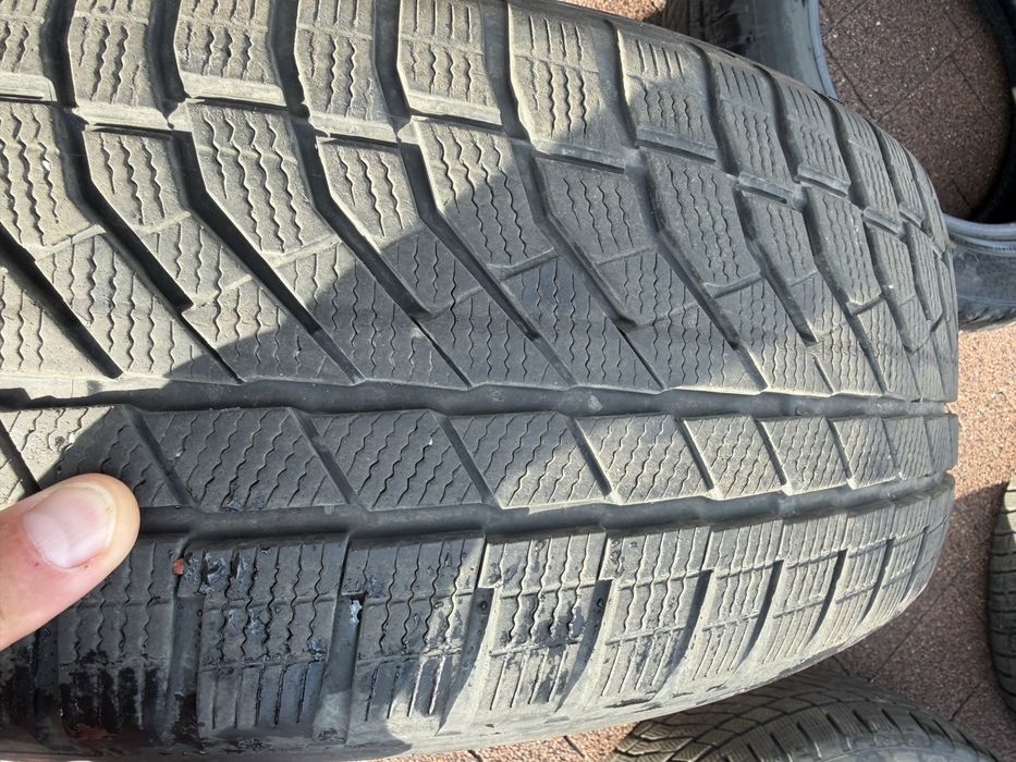 Opony zimowe Falken eurowinter HS02