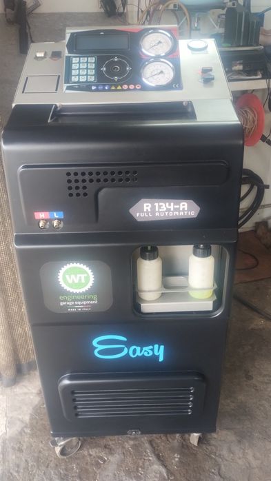 Продам станцию для заправки автокондиционеров smile easy