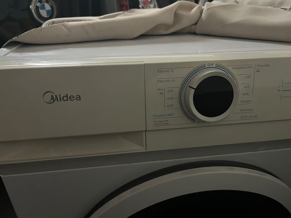 Máquina de lavar roupa