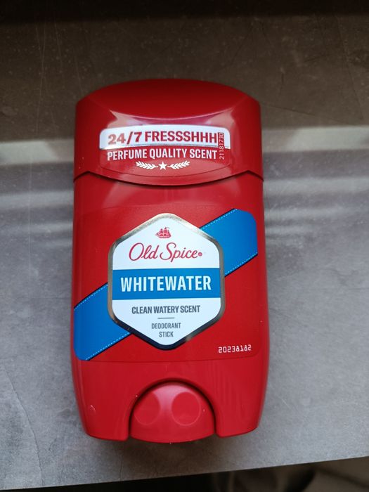 Nowy Antyperspirant w sztyfcie dla mężczyzn Old Spice