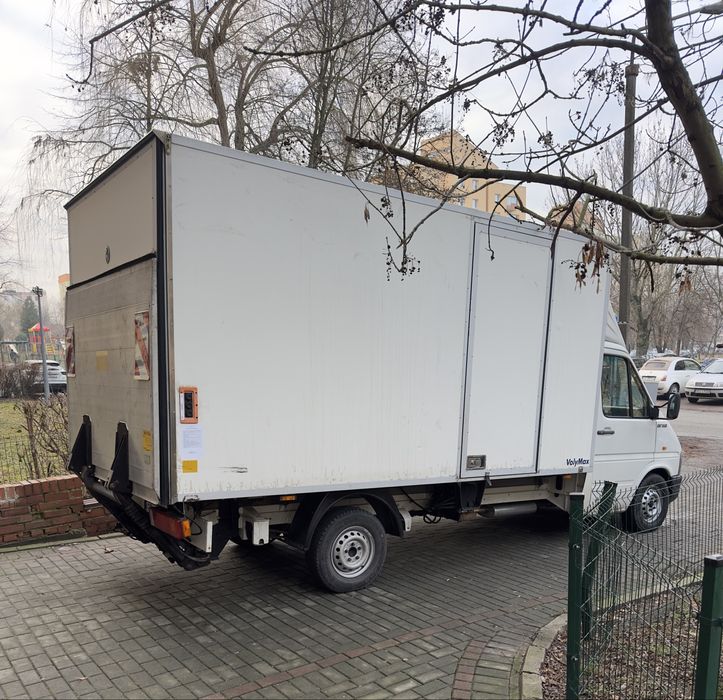 TRANSPORT PRZEPROWADZKI bus kontener winda 8 palet