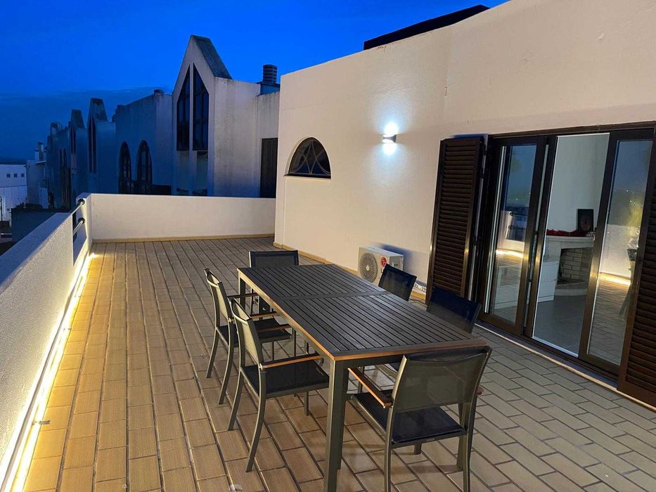 CASA OURA - T2 NOVO, A Pé p/ 2 praias, Central, Estaciomto - ALBUFEIRA