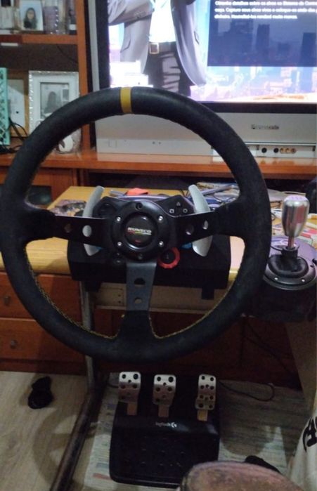 Vendo volante ou troco por iPhone