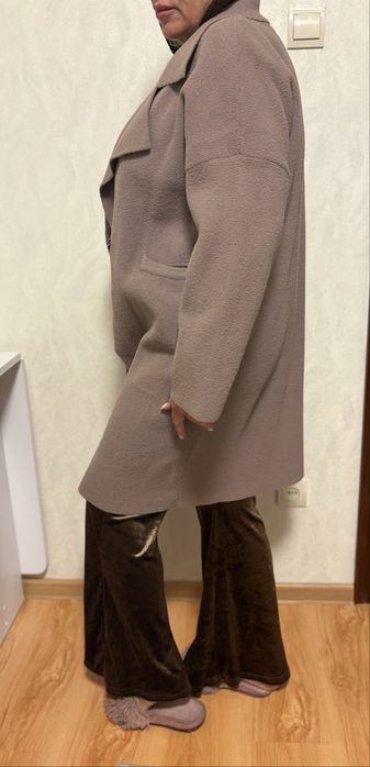 Продам осінній кардиган жіночий пудрового кольору