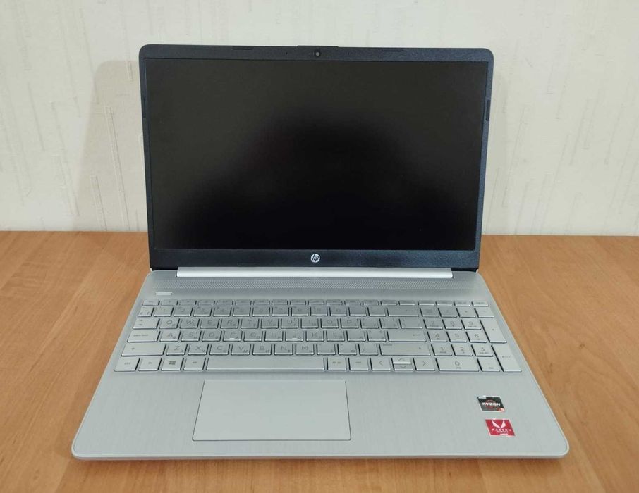 Ноутбук HP 15s-eq0005ua