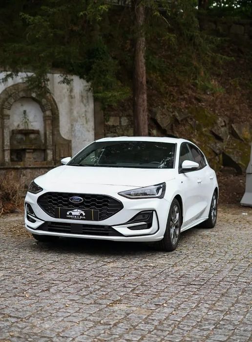 Ford Focus 1.0 EcoBoost MHEV ST-Line Design SIP