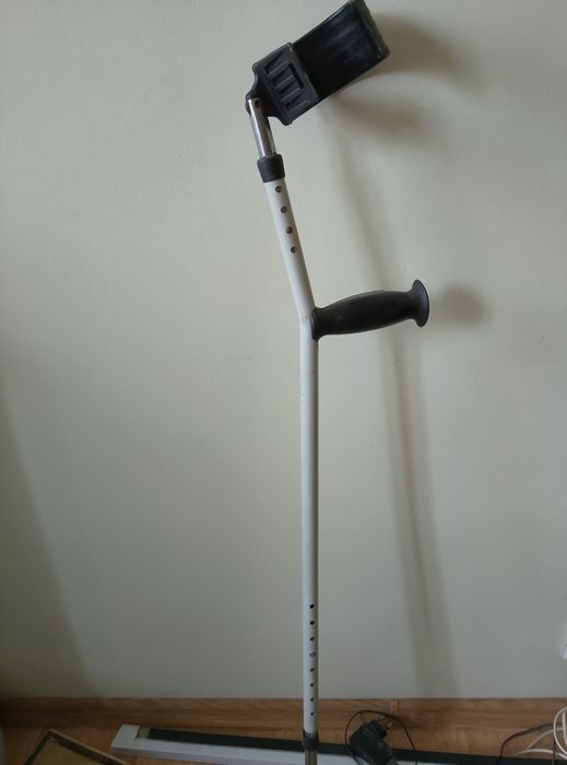 Kule ortopedyczne łokciowe regulowane 40zl sztuka Warszawa centrum