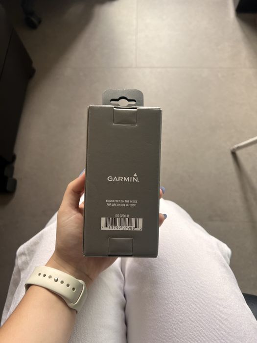 Garmin  forerunner 255