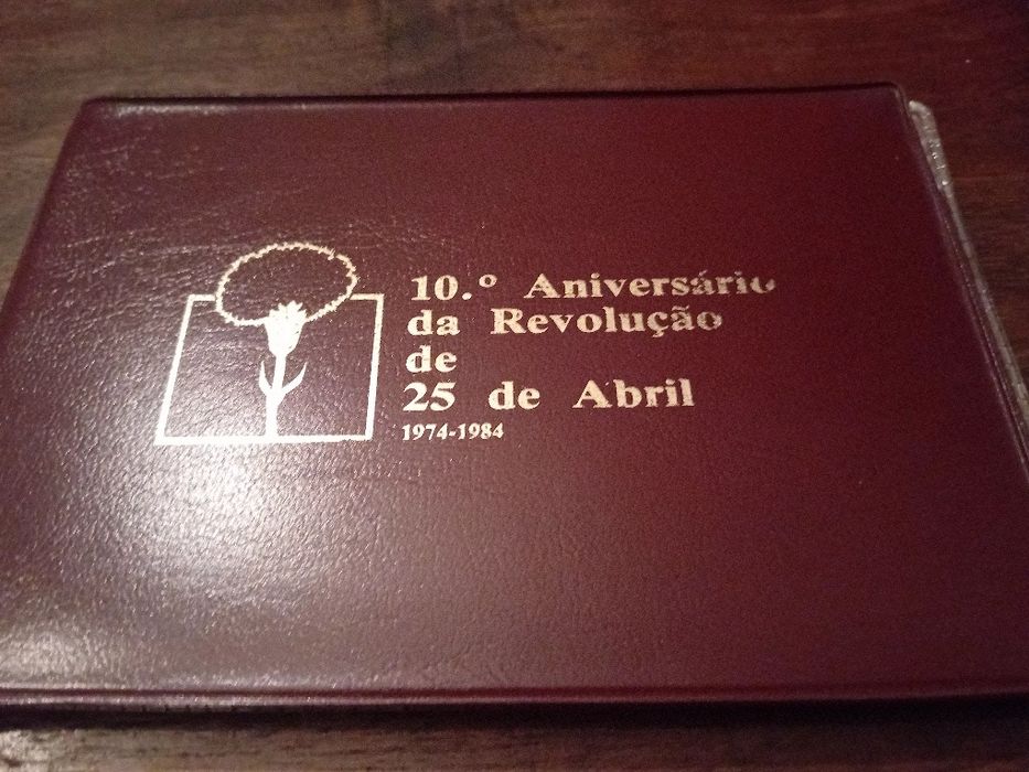 Moeda Comemorativa 25 Abril