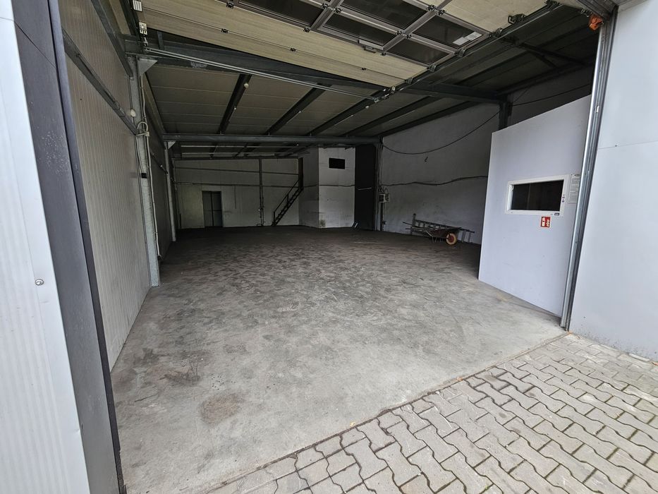 Lokal przy centrum w znanym budynku