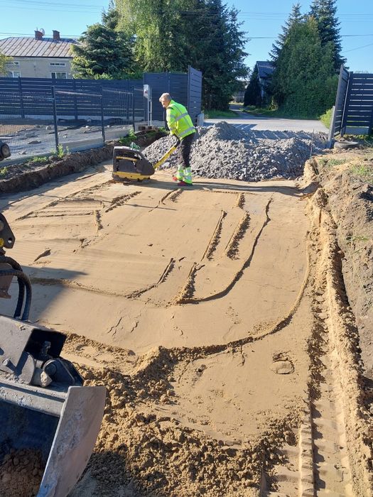 Budowa dróg, drogi dojazdowe, tymczasowe, roboty drogowe, brukarstwo