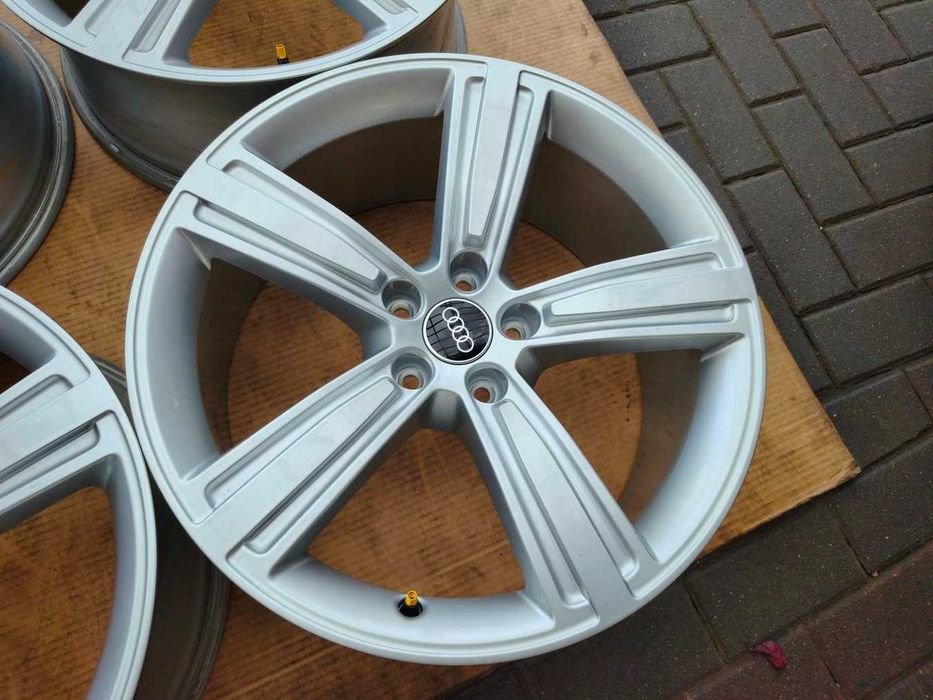 5x112 ALUFELGI R19 AUDI A6 C8 C7 Q5 Q3 A4 B9 A8 D5 A7 A5 NOWE ET32 8j