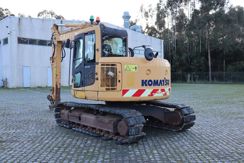 2007 Komatsu PC138US-8 Escavadora Giratória de Rastos