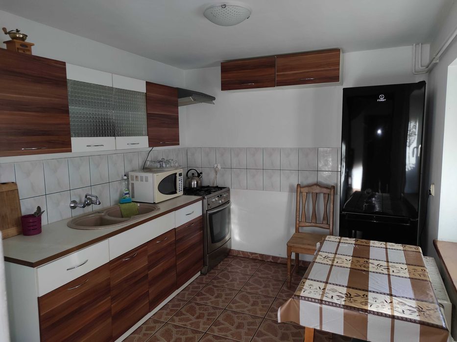 Domek, mazury, pokoje, balia sauna, imprezy integracyjne, urodziny