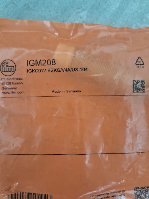Індуктивний датчик IFM IGM208