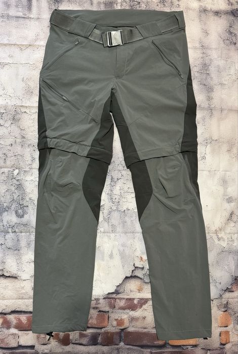 Штани шорти  треккинговые Quechua (Decathlon)