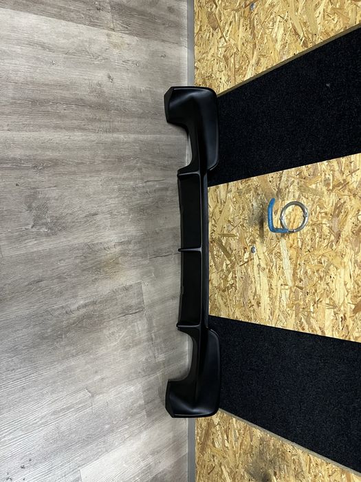 BMW E81 Diffuser420464952051640321