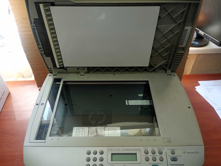 HP LaserJet 3052 мережевий лазерний (LAN, Ethernet, сканер)