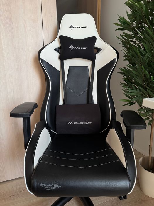 Cadeira Gaming Sharkoon Elbrus 3