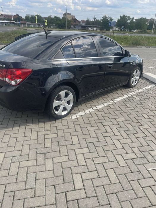 Chevrolet Cruz 2011   2.0TDI
