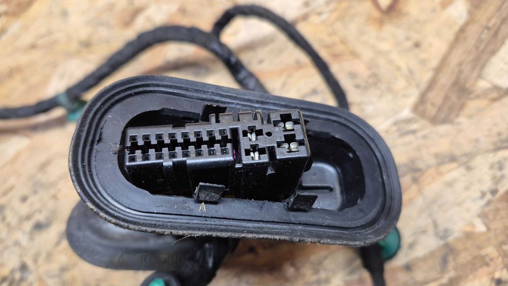 AUDI A4 B6/B7 (8E)-CABLAGEM ORIGINAL PORTA TRÁS DIR. e ESQ. EXCELENTE