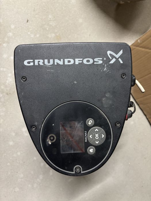 Bezdlawicowa pompa obiegowa