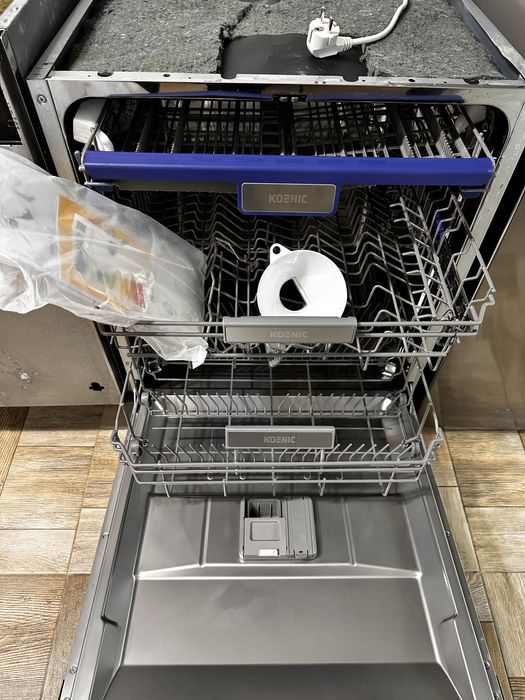 Посудомийна машина KOENIC,стокова ,привезена з Німеччини