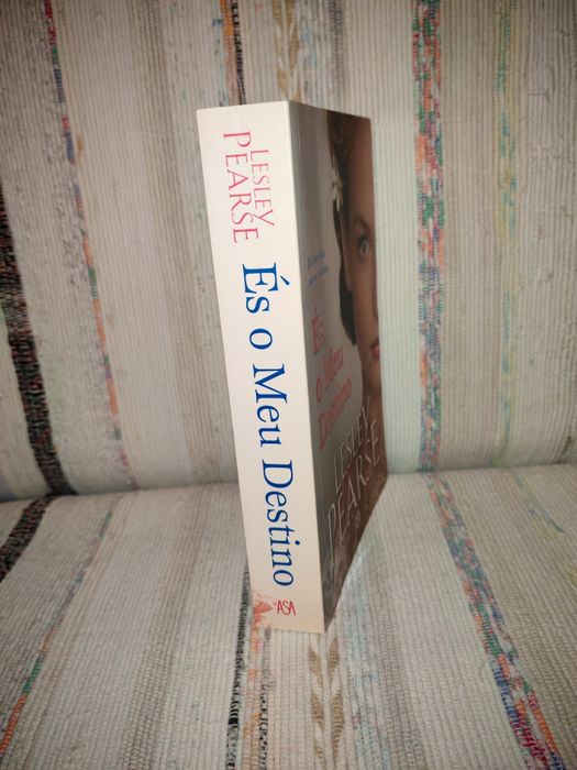 És o meu destino | Lesley Pearse (Portes grátis)