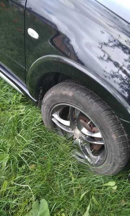 Мицубиси аутлендер