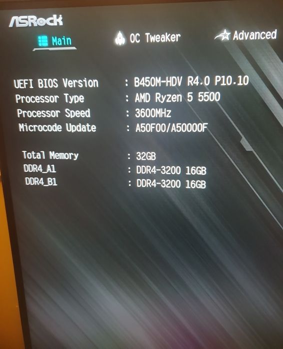 Komputer do gier RTX 5060 Ryzen 5 5500 32 GB RAM