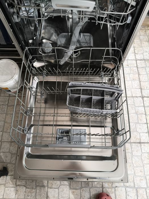 Máquina da loiça Hotpoint ARISTON