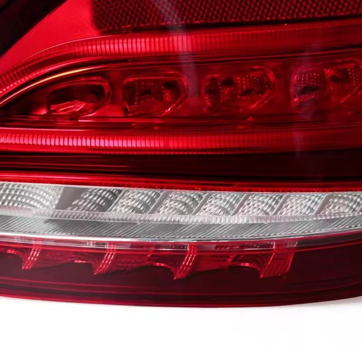 Par Farolins Traseiros Leds Mercedes W205 ( NOVOS )