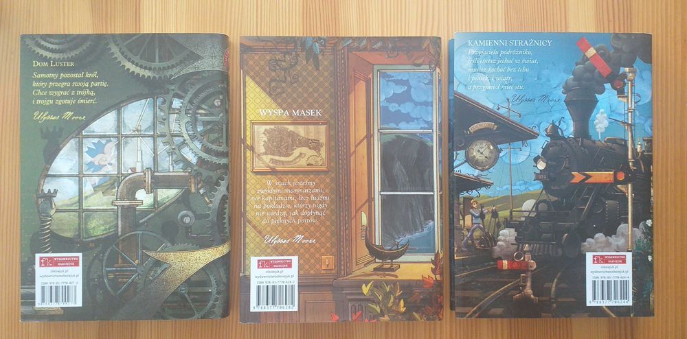 Ulysses Moore - Dom luster, Wyspa masek, Kamienni strażnicy