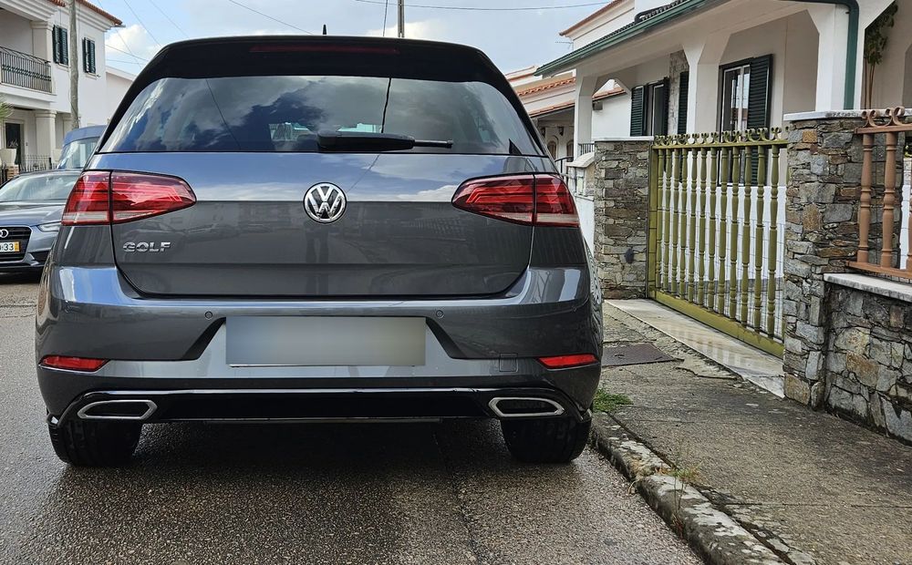 VW Golf 2.0 TDI R-Line DSG foto 5