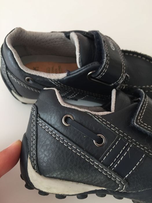 Sapato azul escuro GEOX velcro 25 / Sapato Uniforme
