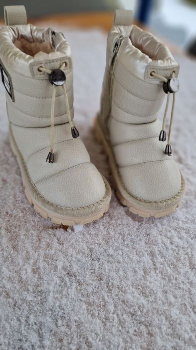 Зимове взуття для дівчинки, чобітки 29 розмір