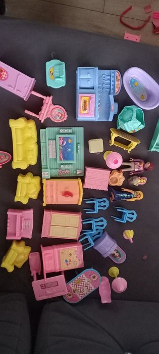 Domek kartonowy z wyposażeniem