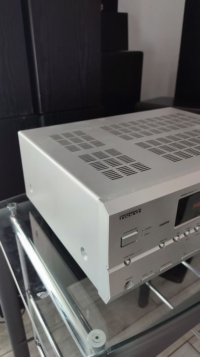 Amplituner ONKYO TX-SR674 E