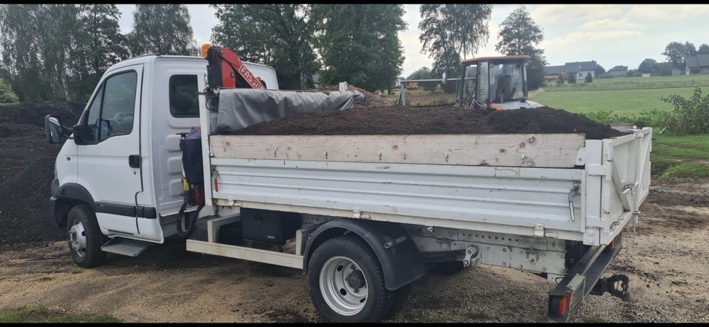 Ziemia ogrodowa czarnoziem do uprawy warzyw roślin nawóz kompost