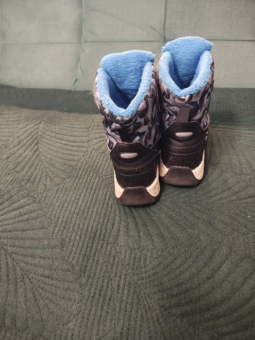 Buty zimowe rozm . 32