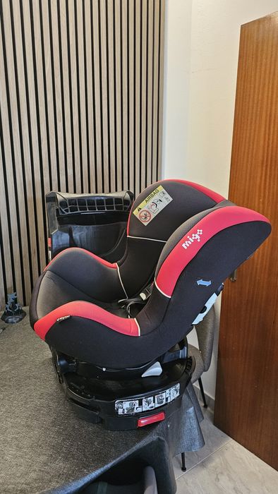 Cadeira auto marca Migo 360° 0-18kg (4 anos), com ISOFIX.
