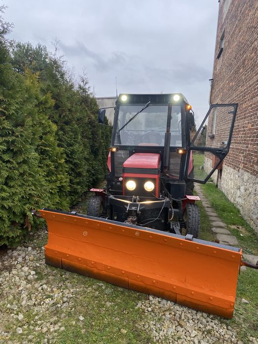 Wynajem ciągnika  na odśnieżanie Akcja Zima