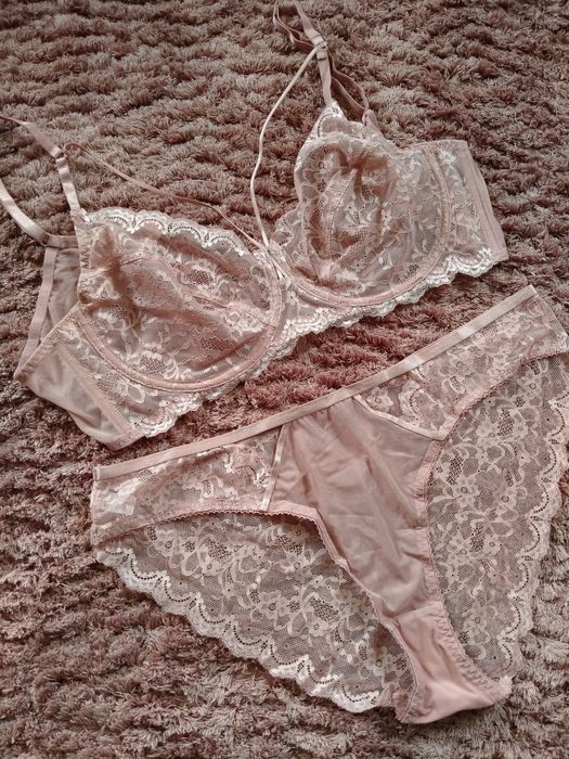 Мереживний напівпрозорий комплект білизни 100 с