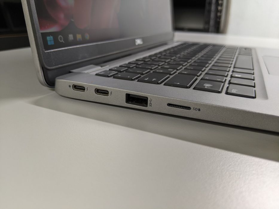 Ноутбук Dell Latitude 5320      intel i5 1145G7  8/256