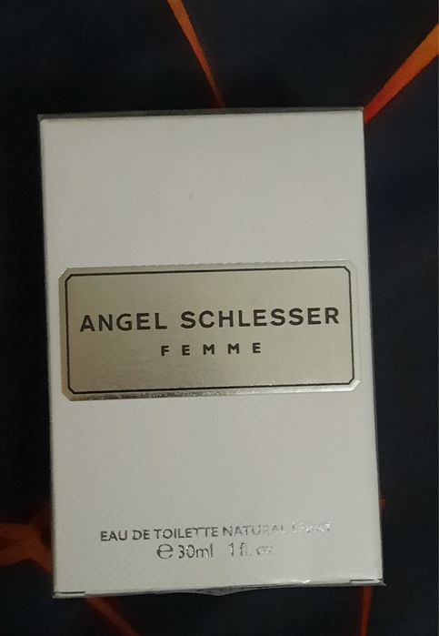 Новые, женские парфумерные/туалетные воды